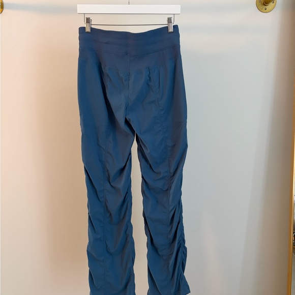 LULULEMON Blue Studio Dance Pant Athletic Joggers SZ 6 - Picture 4 of 4